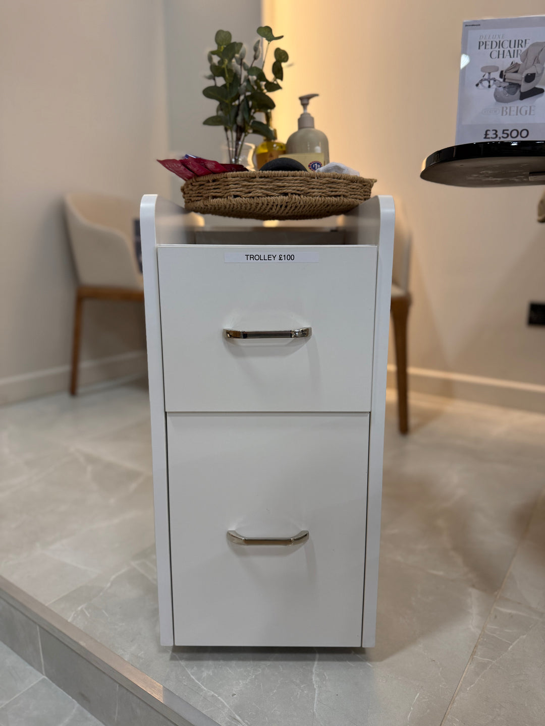 PEDICURE TROLLEY